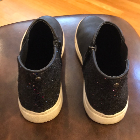 Sparkly Booties - Picture 3 of 7